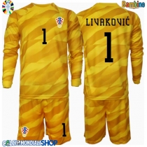Maglie da calcio Croazia Dominik Livakovic #1 Portiere Prima Maglia Bambino Europei 2024 Manica Lunga (+ Pantaloni corti)